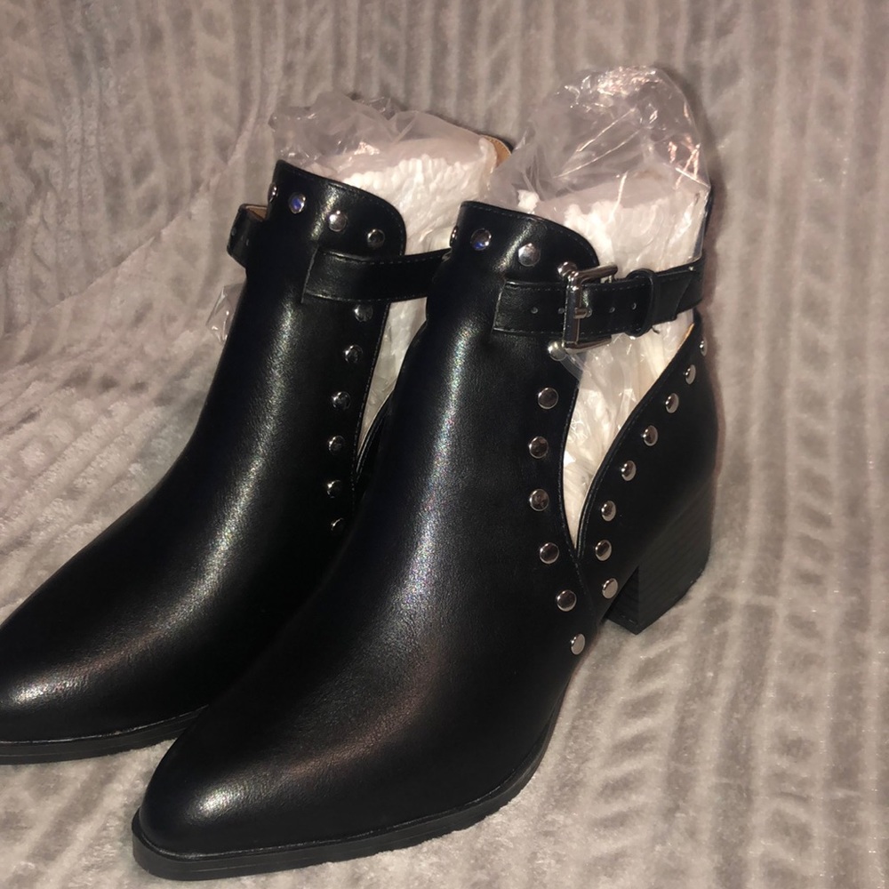 Black studded booties!!